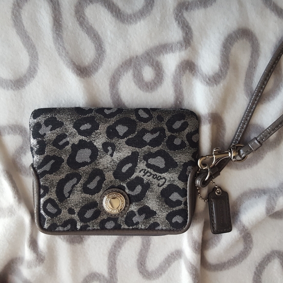 Coach bundle. Minis - Picture 2 of 12